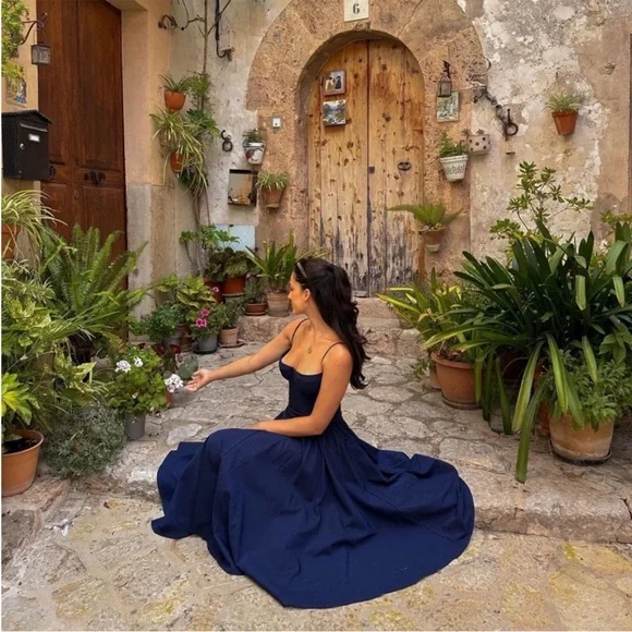 HOUSE OF CB 'Samaria' French Navy Corset Sundress NWOT - Picture 5 of 10